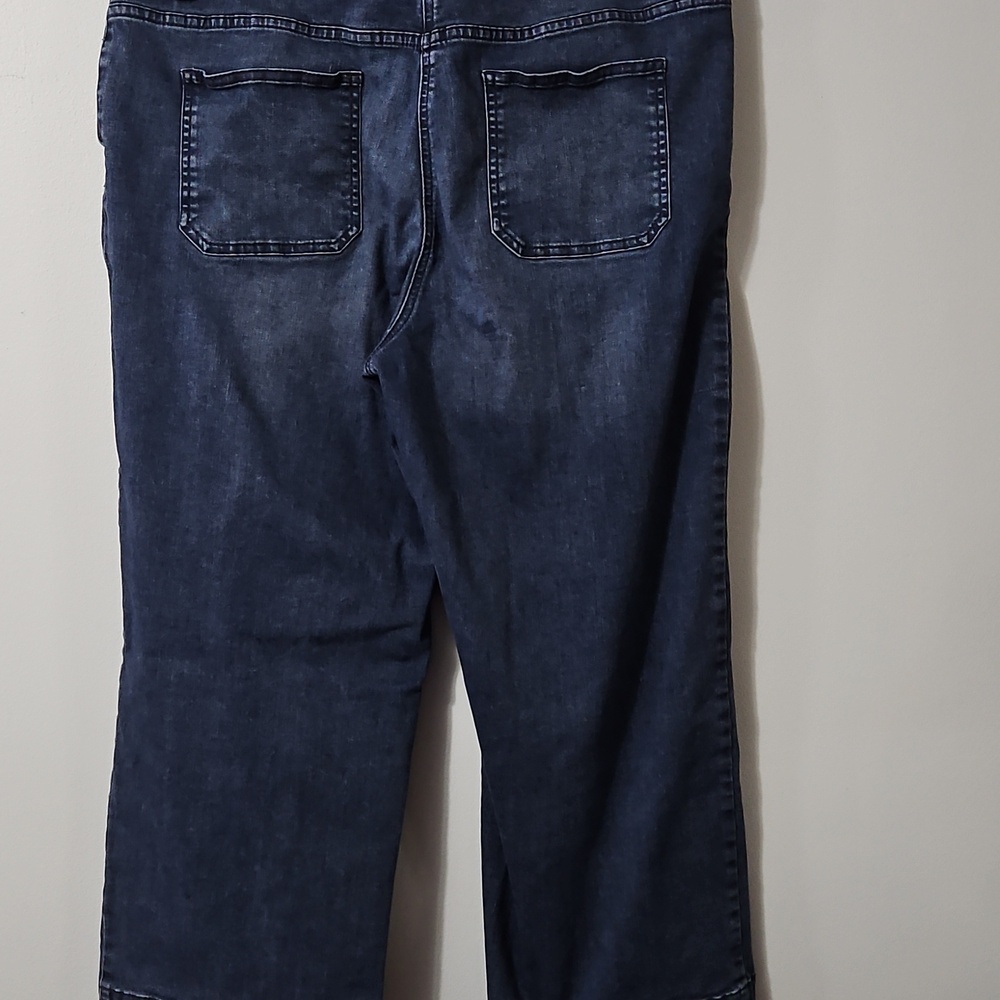 Talbots Navy Blue Capri Cropped Button Pockets-Accent Jeans Size 16 - Picture 3 of 13